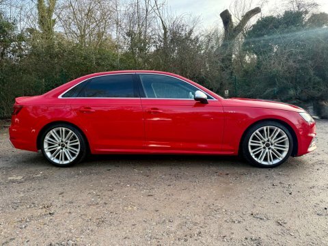 Audi S4 3.0 Tfsi V6 MF68KYR Red #5