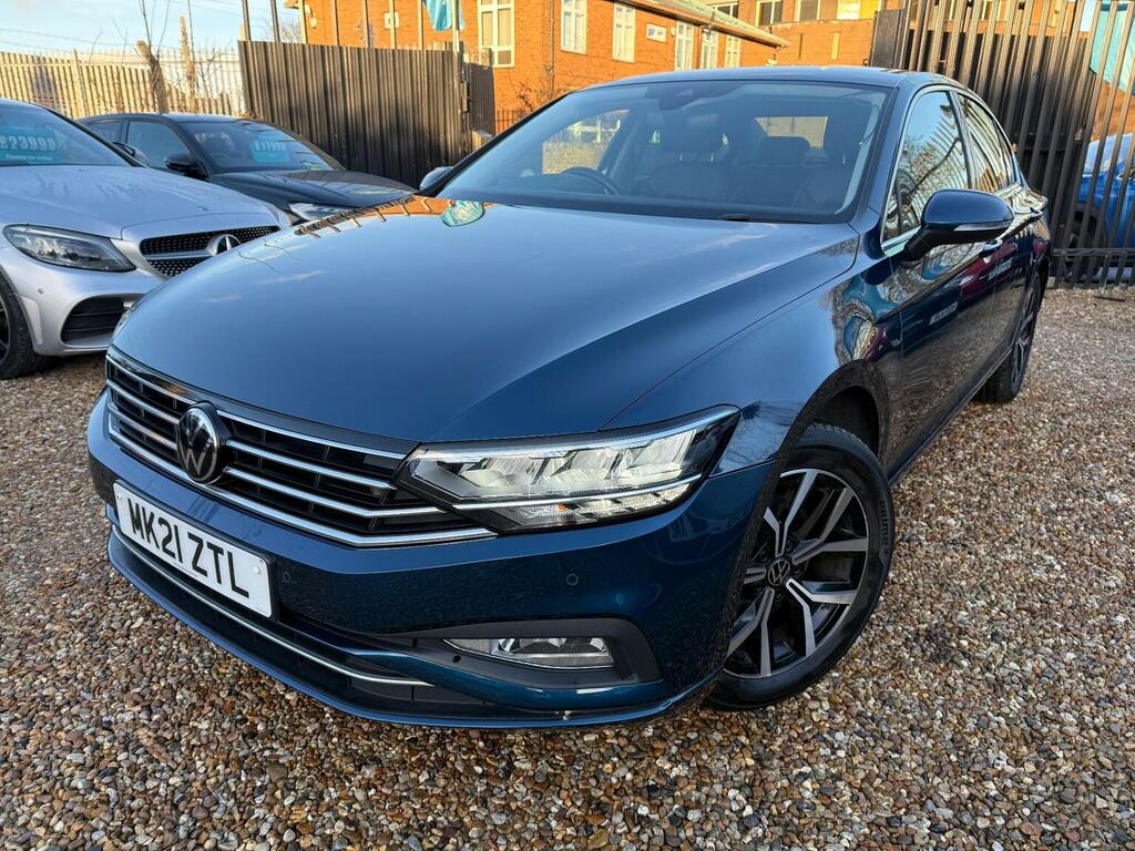 Volkswagen Passat Saloon 1.5 Tsi Evo Sel Dsg Euro 6 Ss 2021 MK21ZTL Blue #3