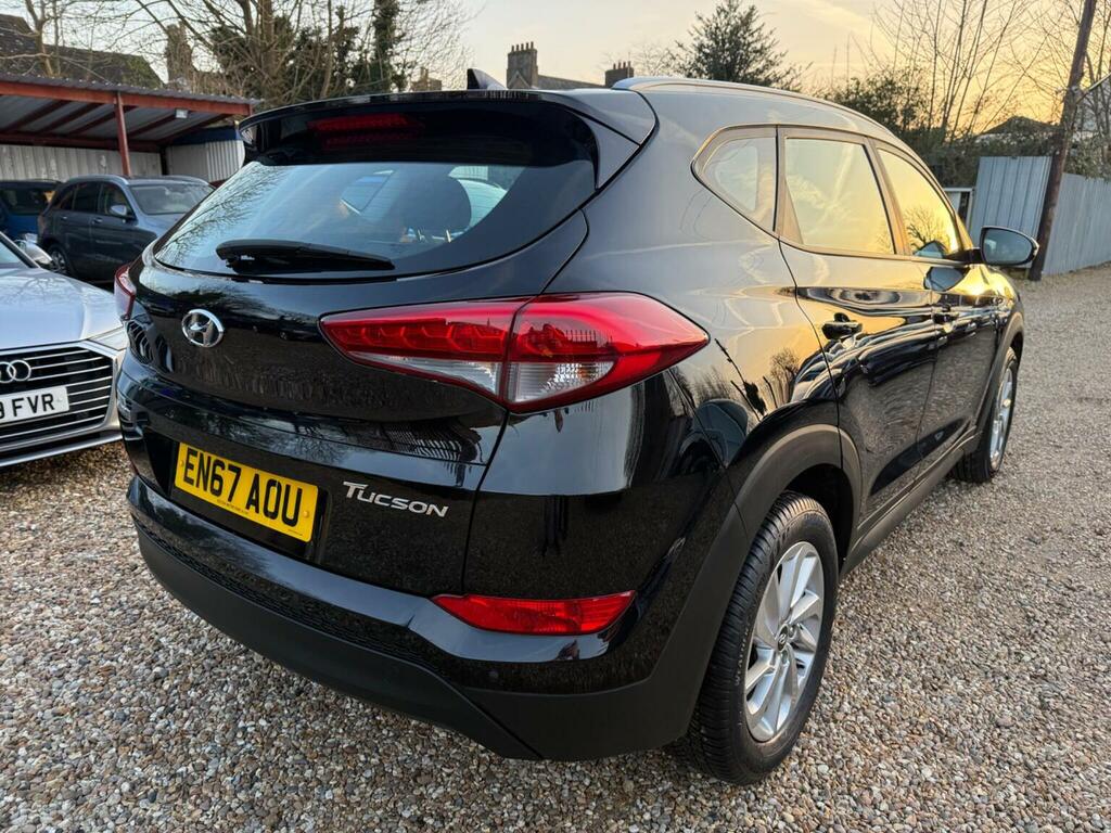 Hyundai Tucson Suv 1.7 Crdi Blue Drive Se Dct Euro 6 Ss 2 EN67AOU Black #4