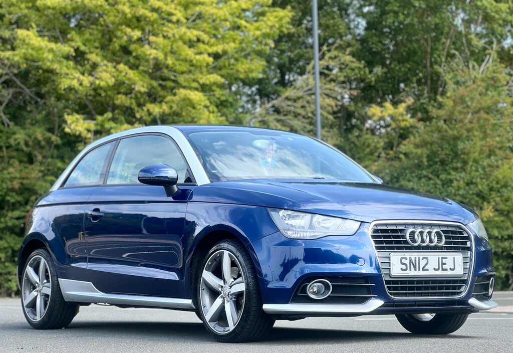 Audi A1 1.6 Tdi Contrast Edition Euro 5 Ss SN12JEJ #2