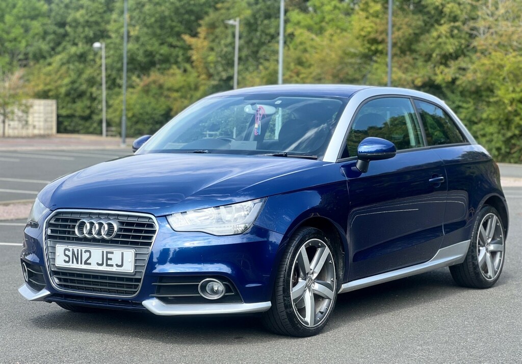 Audi A1 1.6 Tdi Contrast Edition Euro 5 Ss SN12JEJ #6