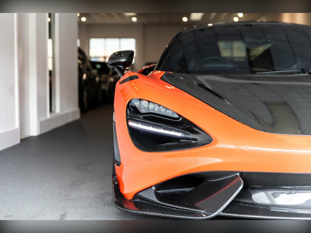 McLaren 765LT V8 Ssg 2-Door Orange