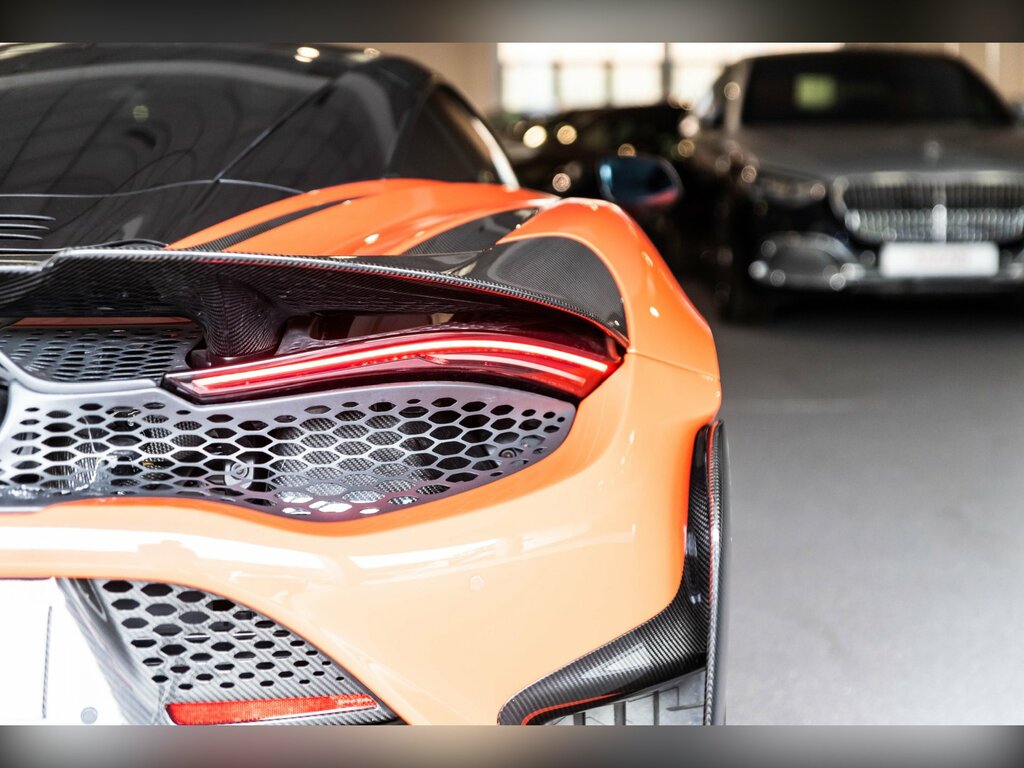 McLaren 765LT V8 Ssg 2-Door Orange #3