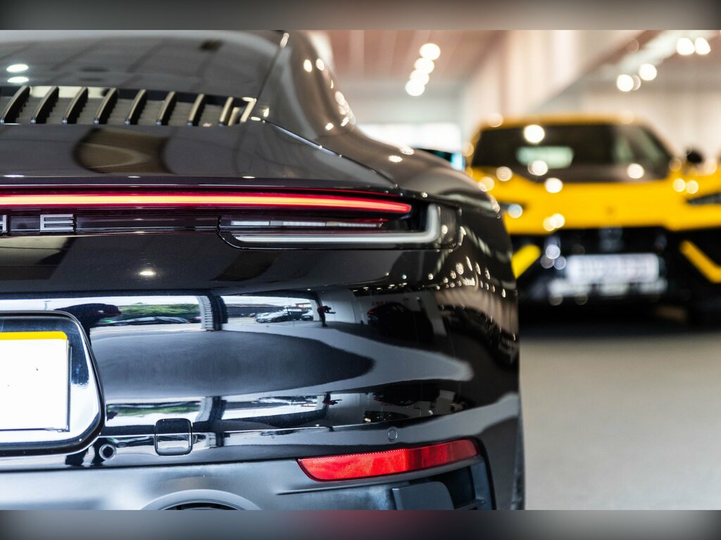 Porsche 911 Carrera Gts Pdk 2-Door LN23YWA Black #5