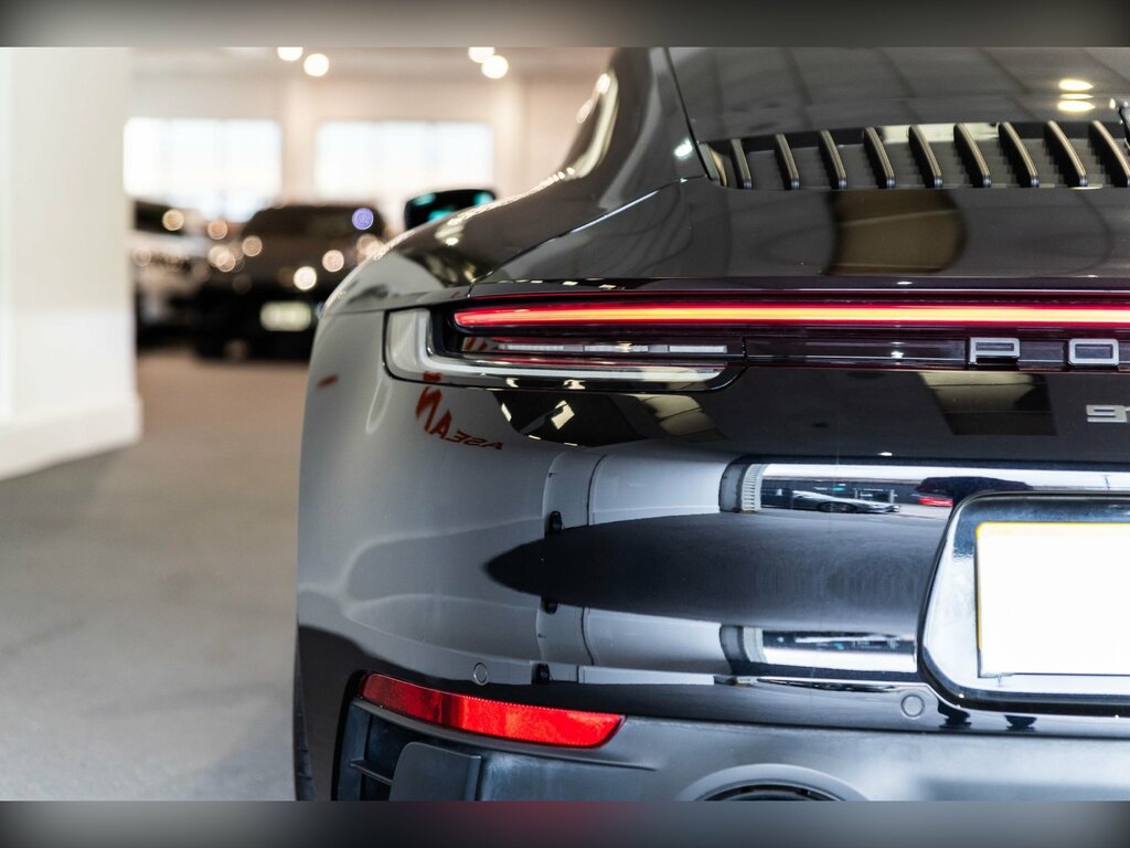 Porsche 911 Carrera Gts Pdk 2-Door LN23YWA Black #4