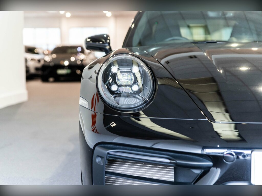 Porsche 911 Carrera Gts Pdk 2-Door LN23YWA Black #2