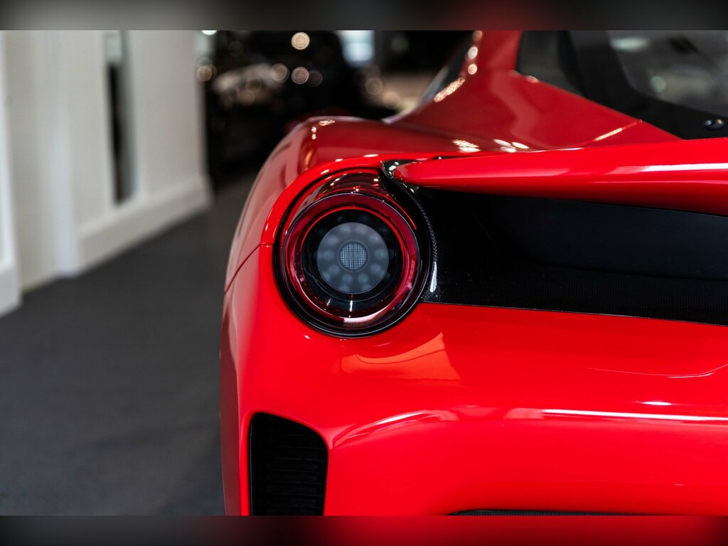 Ferrari 488 Pista Vs 2-Door Red #4