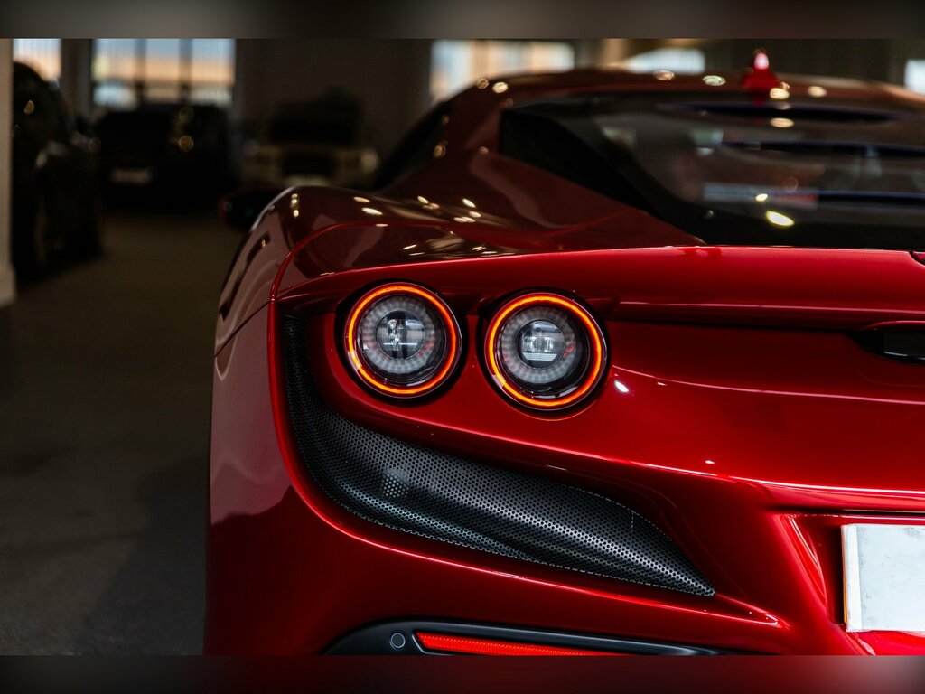 Ferrari F8 Spider 3.9T V8 Coupe F1 Dct Euro 6 Ss 720 Red #4