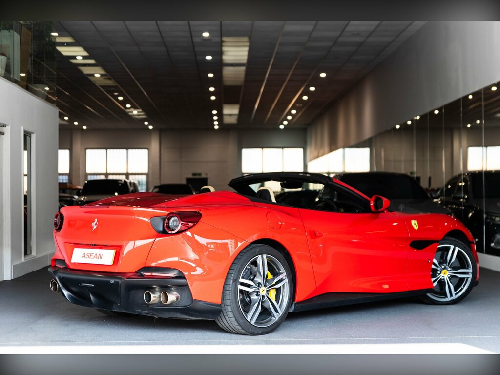 Ferrari Portofino M 2-Door Red #2