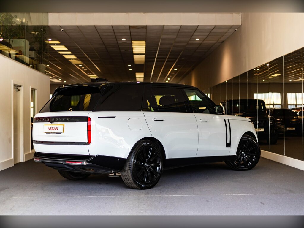 Land Rover Range Rover P400 Lwb 3.0 Mhev VK23ZKY White #4