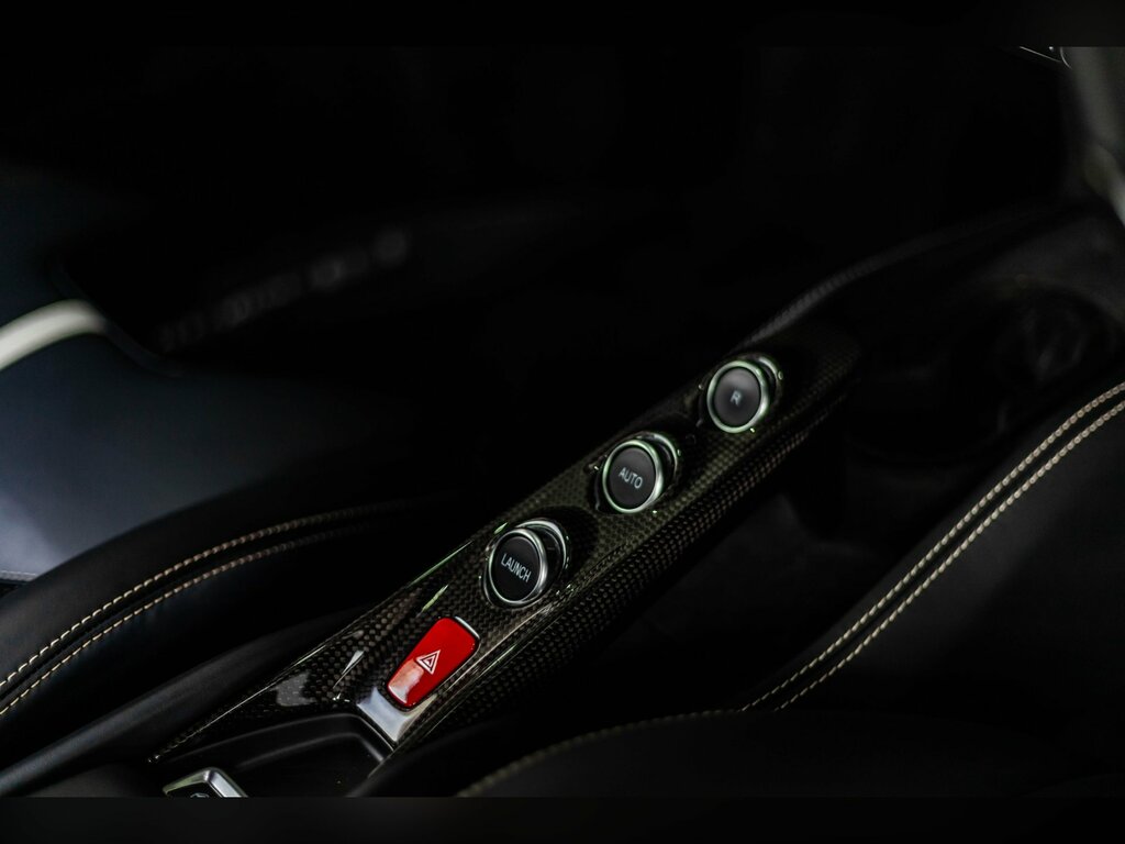 Ferrari F8 Tributo 3.9T V8 Coupe F1 Dct Euro 6 Ss 720 Red #16