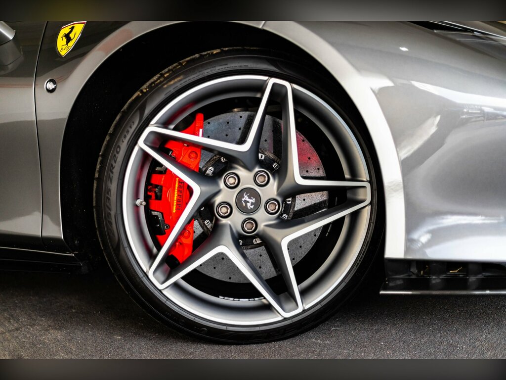 Ferrari F8 Tributo 3.9T V8 Coupe F1 Dct Euro 6 Ss 720 Red #21