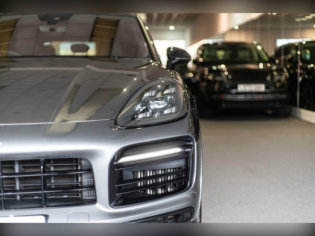 Porsche Cayenne 4.0T V8 Gts Coupe Tiptronics 4Wd Euro 6 CE72AHF Grey #3