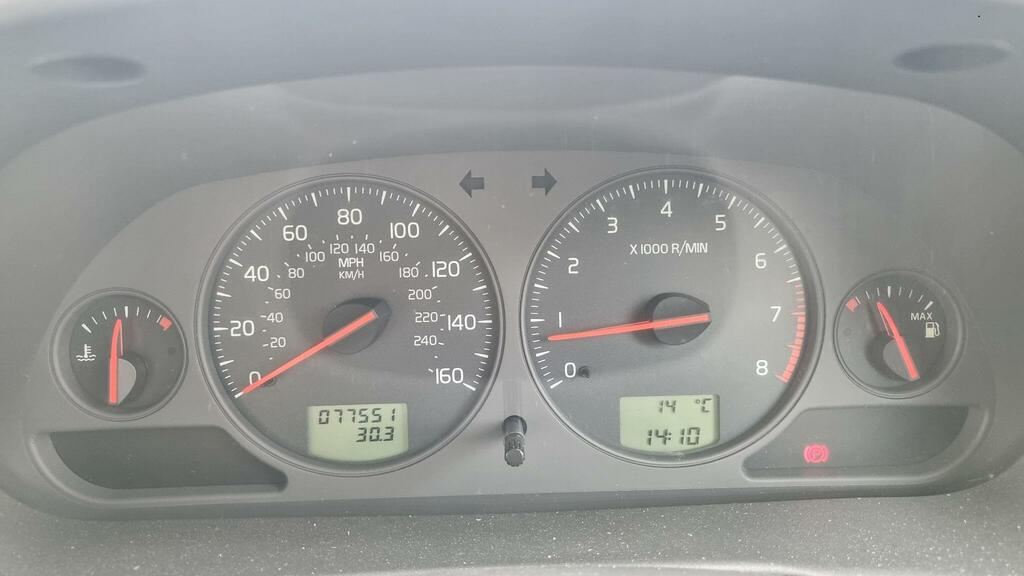 Volvo S40 1.8 S Silver #2