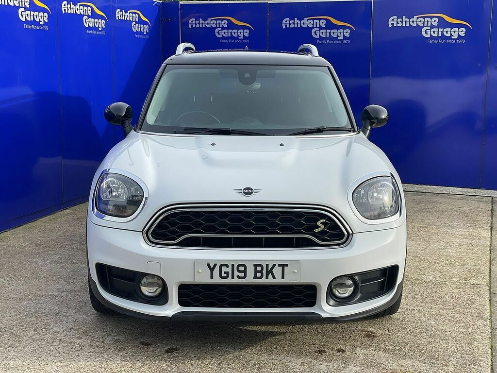 Mini Countryman Cooper Se Classic YG19BKT White #2