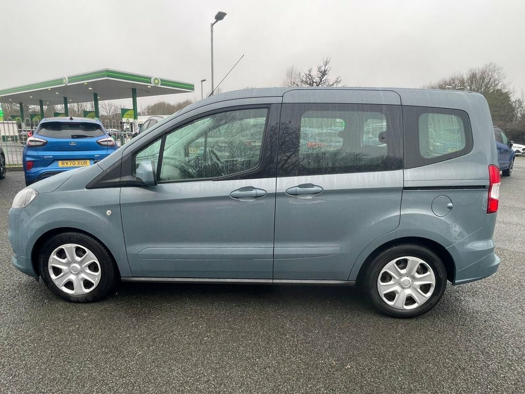 Ford Tourneo Courier 1.5L Zetec Blue #6