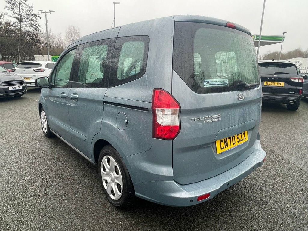 Ford Tourneo Courier 1.5L Zetec Blue #5