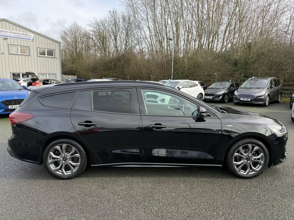 Ford Focus 1L St-line DK24OEH Black #2