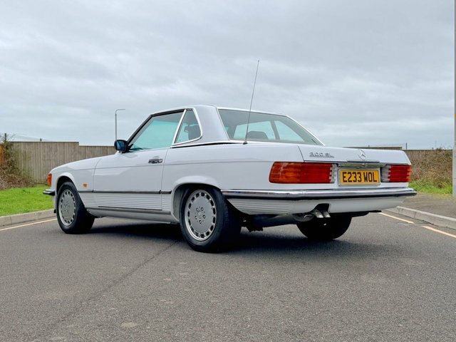 Mercedes-Benz SL Class 300 R107 3.0L Convertible 188 Bhp Px Swap White #4