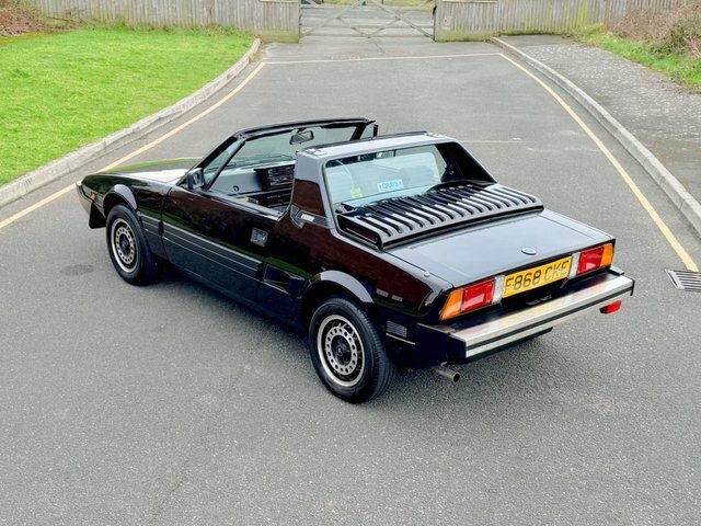 Fiat X19 -- Red #5