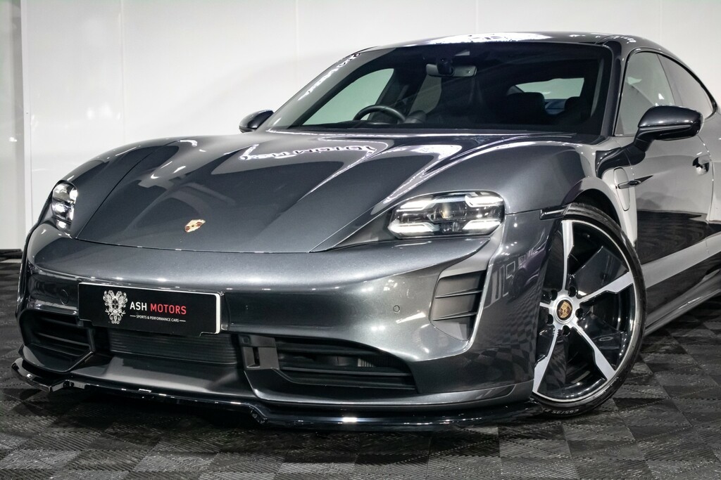 Porsche Taycan Performance Plus 93.4Kwh Turbo MC70UGX Grey #2