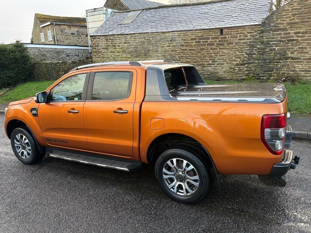 Ford Ranger Pickup 3.2 Tdci Wildtrak 4Wd Euro 5 2019 YT19RSJ Orange #3