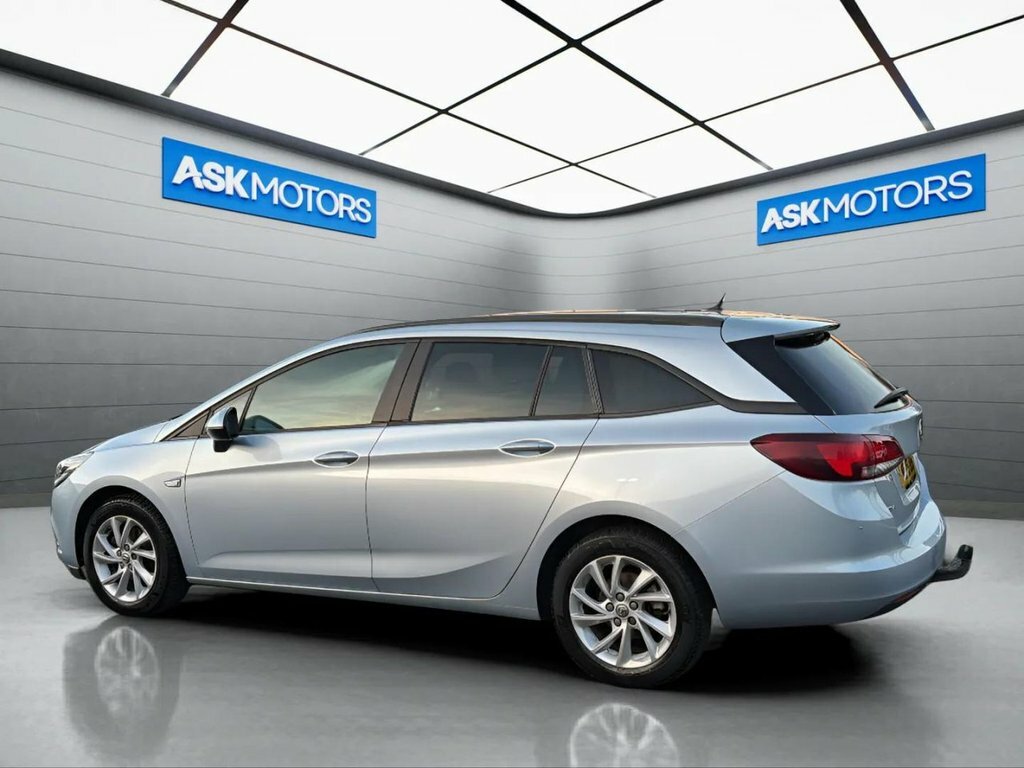 Vauxhall Astra 1.6L Design ME19DEU Silver #3