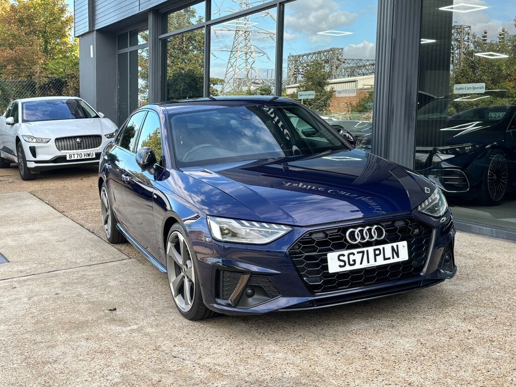Audi A4 2.0 Tdi 35 Black Edition S Tronic Euro 6 Ss SG71PLN #3