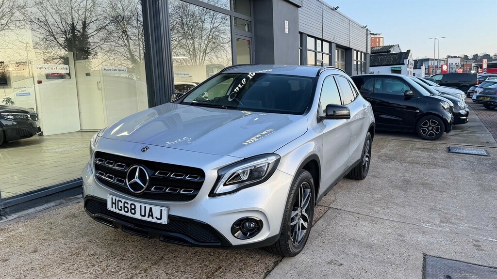 Mercedes-Benz GLA Class 1.6 Urban Edition 7G-dct Euro 6 Ss HG68UAJ  #2