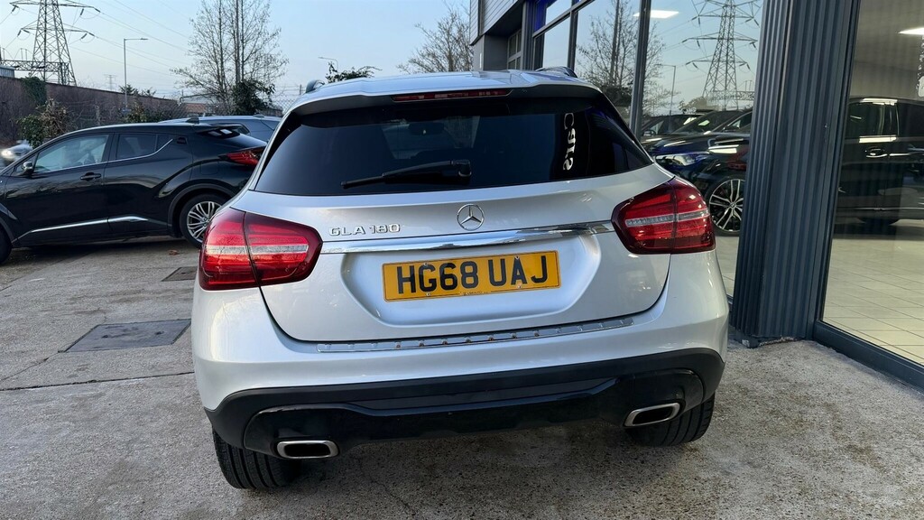 Mercedes-Benz GLA Class 1.6 Urban Edition 7G-dct Euro 6 Ss HG68UAJ  #5