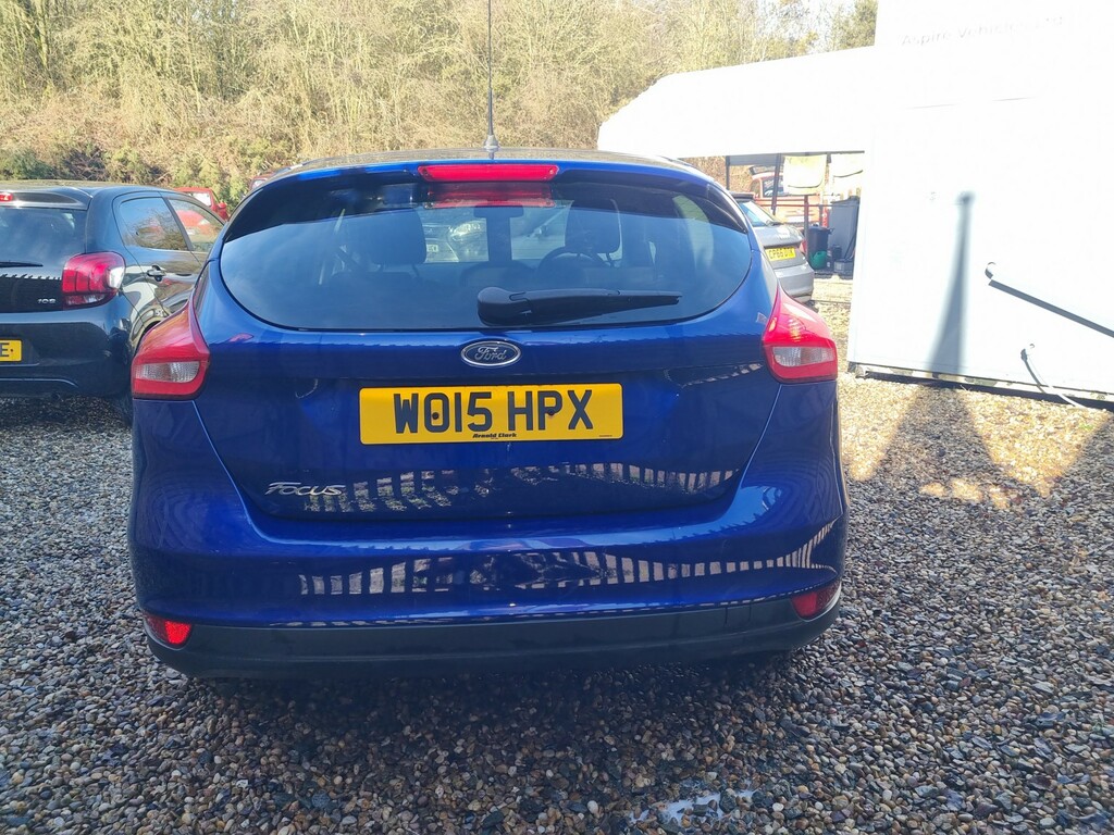 Ford Focus Hatchback 1.5 Tdci Zetec 2015 WO15HPX Blue #5