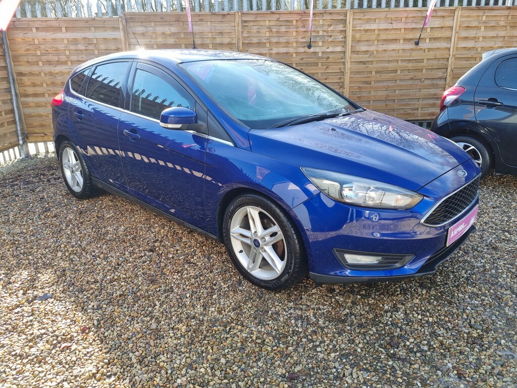 Ford Focus Hatchback 1.5 Tdci Zetec 2015 WO15HPX Blue #2
