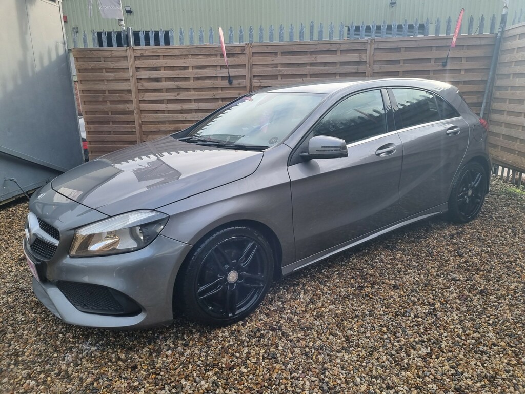 Mercedes-Benz A Class Hatchback 2.1 A200d Amg Line 2017 SR17KKJ Grey #3