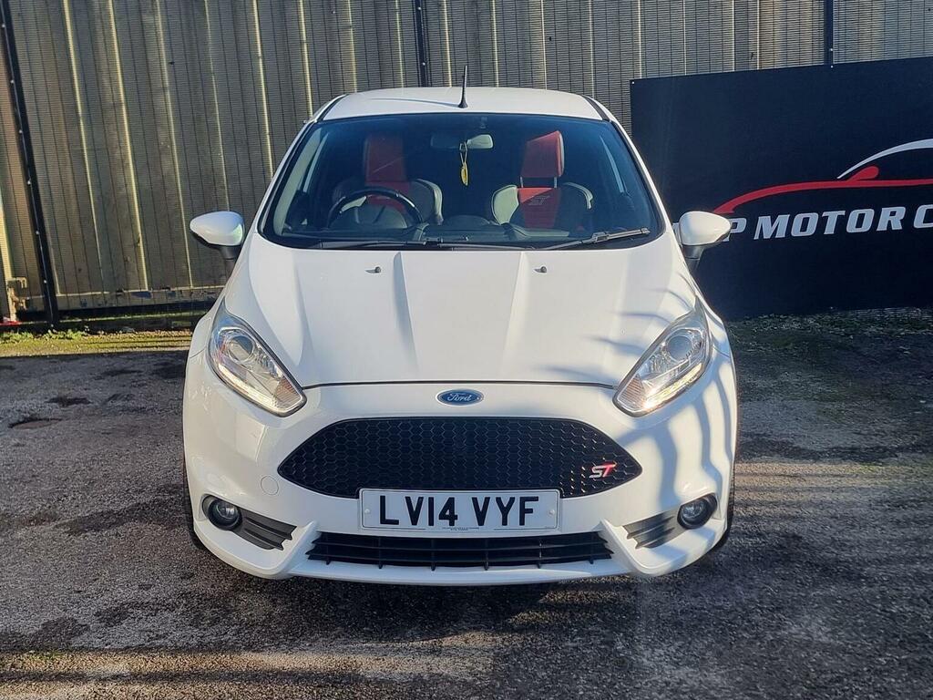Ford Fiesta 1.6T Ecoboost St-2 Euro 5 201414 LV14VYF White #2