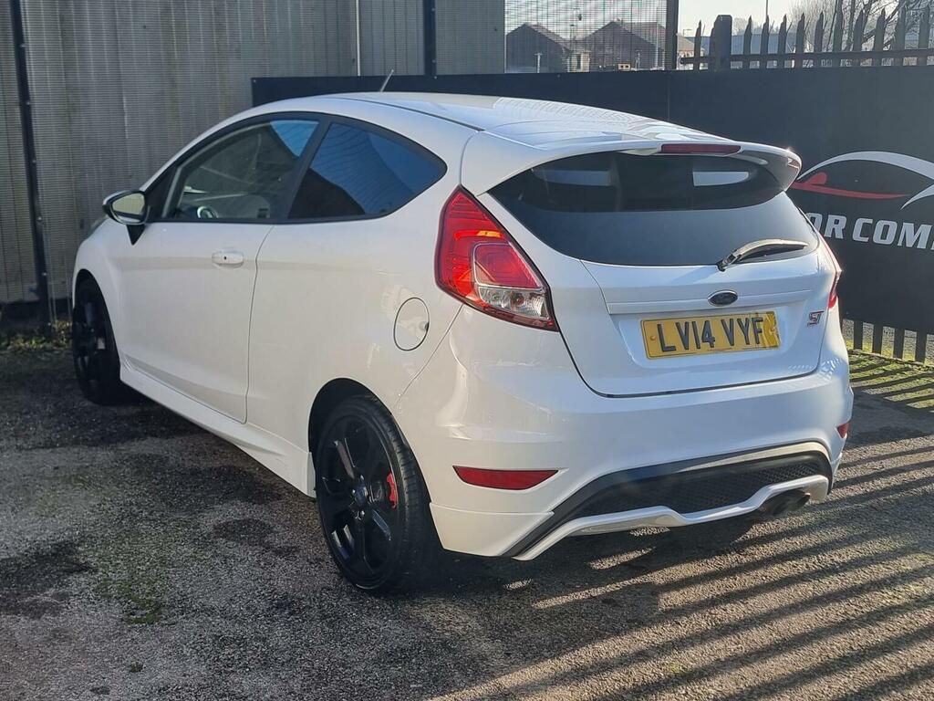 Ford Fiesta 1.6T Ecoboost St-2 Euro 5 201414 LV14VYF White #6
