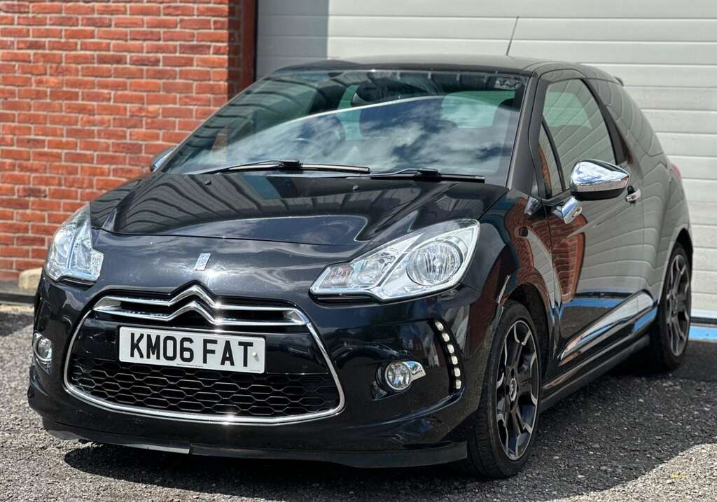 Citroen DS3 1.6 E-hdi Airdream Dsport Plus Euro 5 Ss KM06FAT Black #3