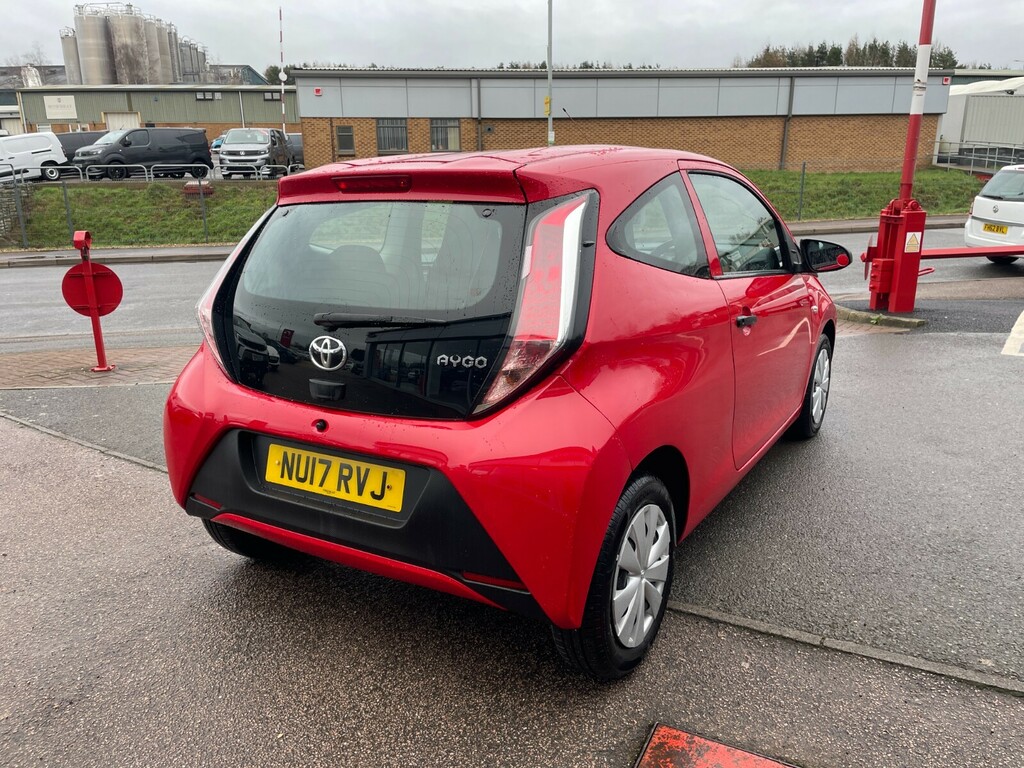 Toyota Aygo X X 1.0 Vvt-i 68Ps NU17RVJ Red #5