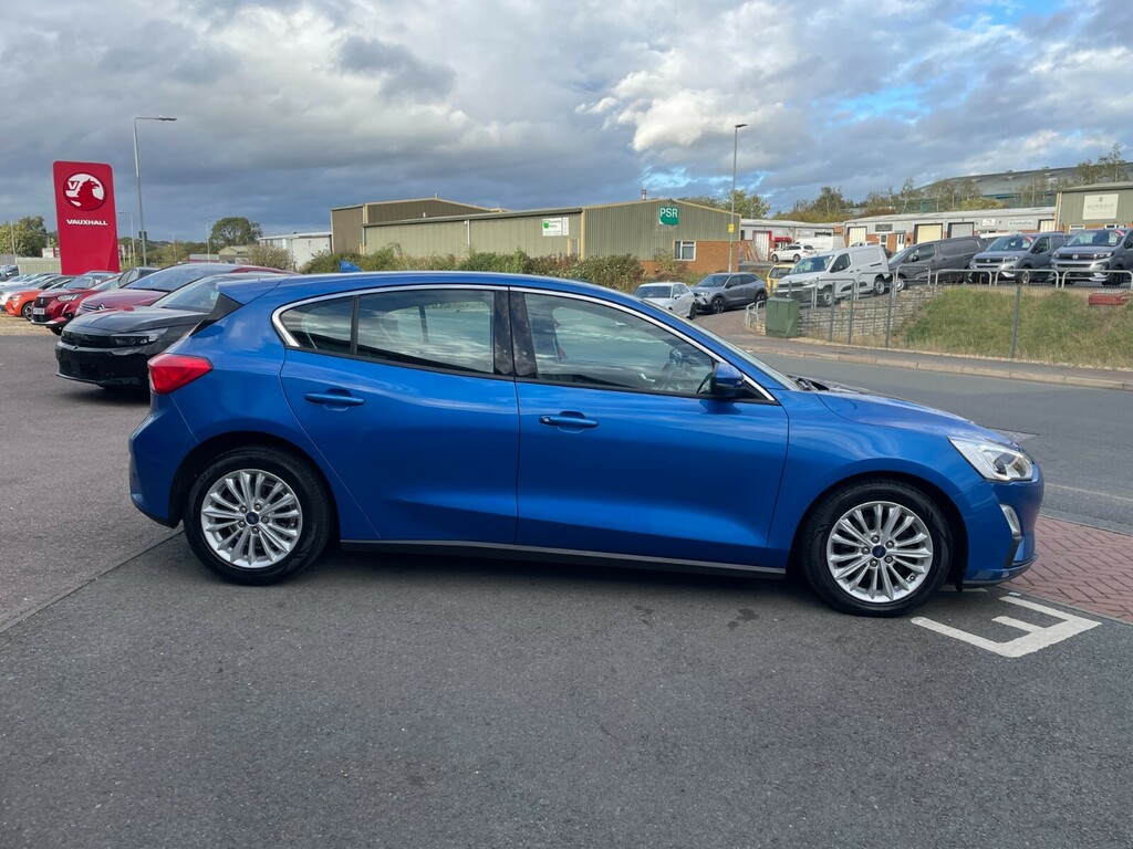Ford Focus Titanium 1.0T 125Ps Ecoboost BJ68JEO Blue #4