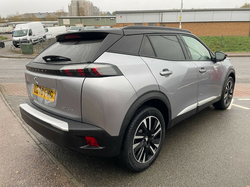 Peugeot e-2008 Gt Line 50Kwh 136Ps LO70FMG Grey #5