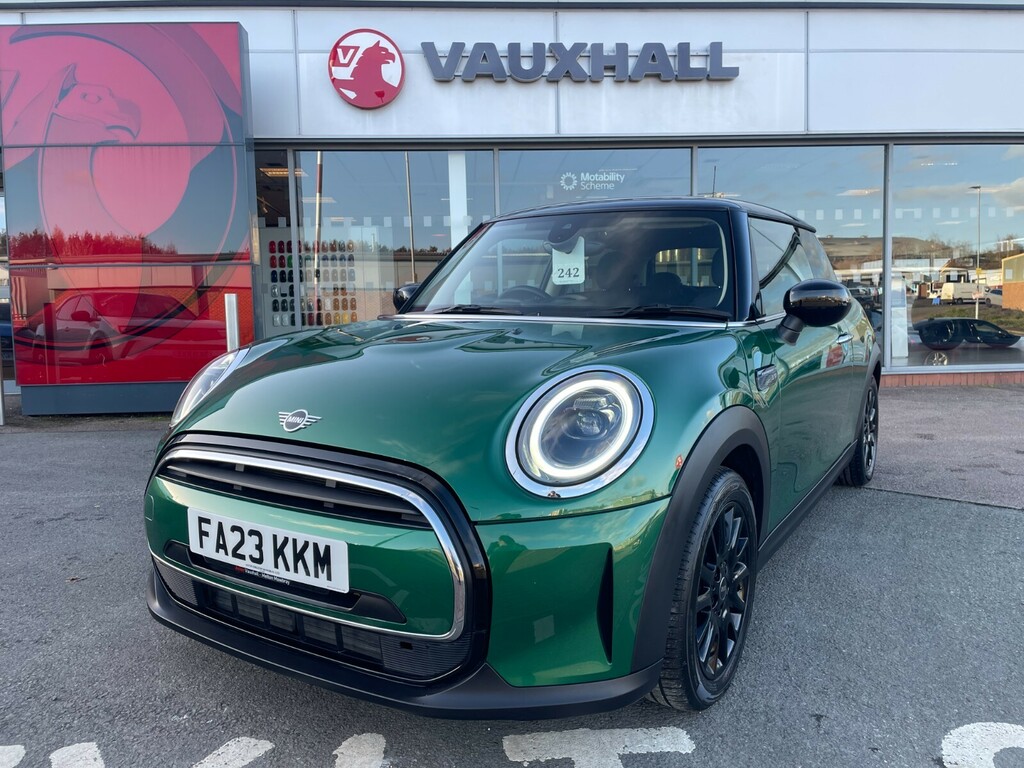 Mini Hatch Cooper Classic 1.5 136Ps Green