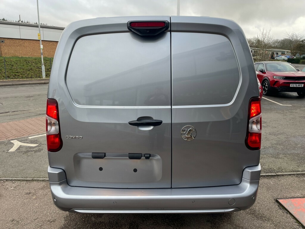 Vauxhall Combo XL Pro 2300 1.5Td 130Ps FH75YMO Grey #4
