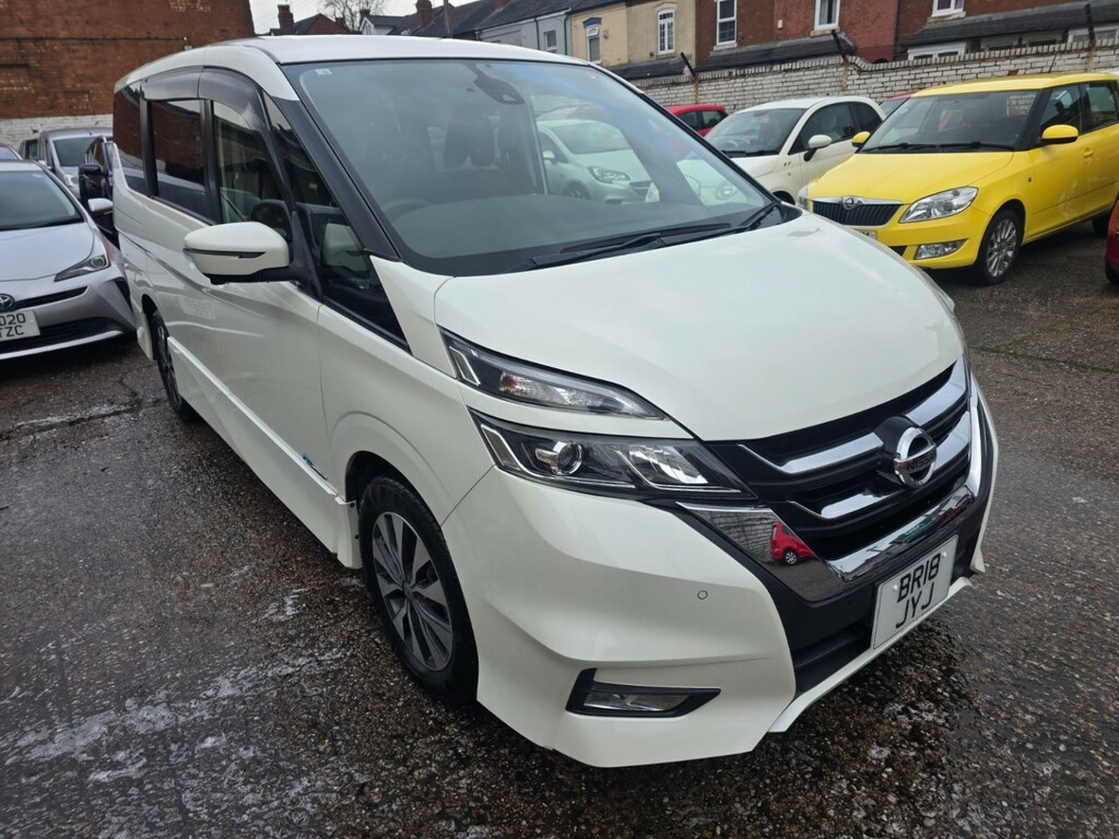Nissan Serena Mpv White #1