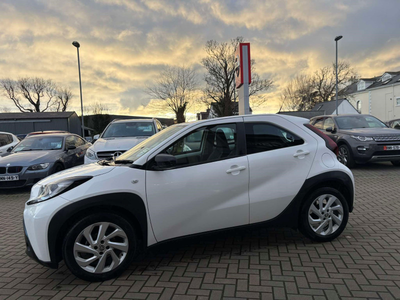 Toyota Aygo X X Pure Vvt-i RMN464R White #2