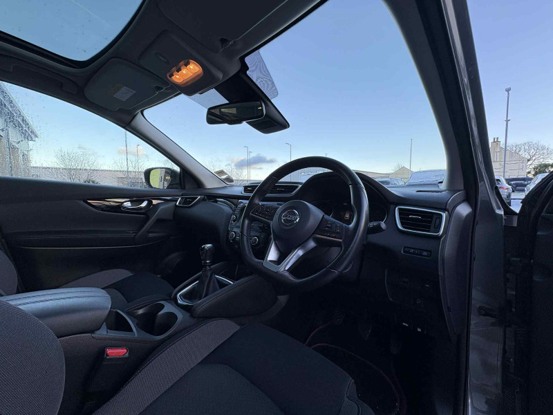 Nissan Qashqai N-connecta Dig-t RMN745M #4