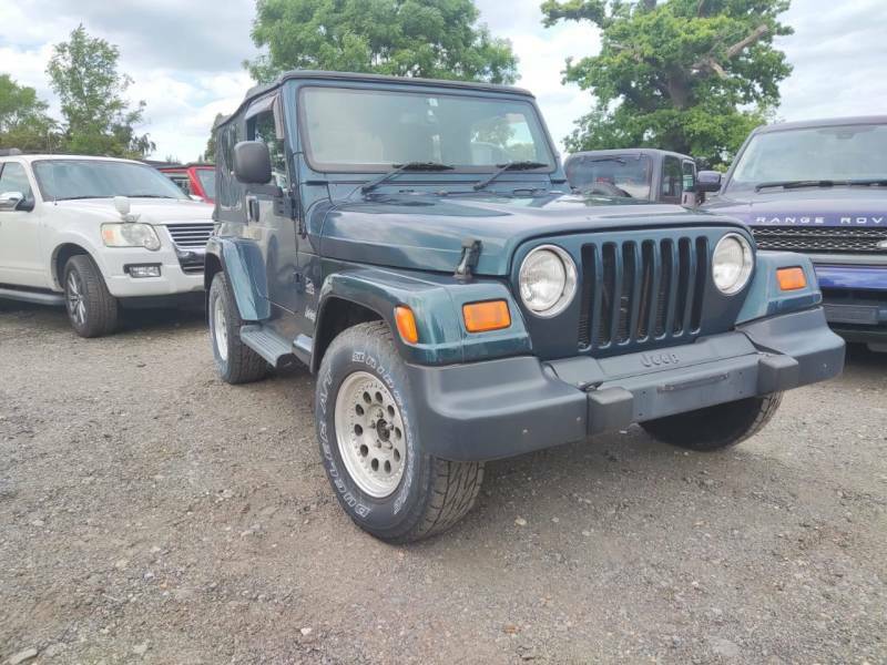 Jeep Wrangler Sahara - 2005 05 Green #2