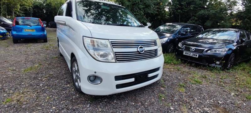 Nissan Elgrand 8 Seats - 2009 09 White #2