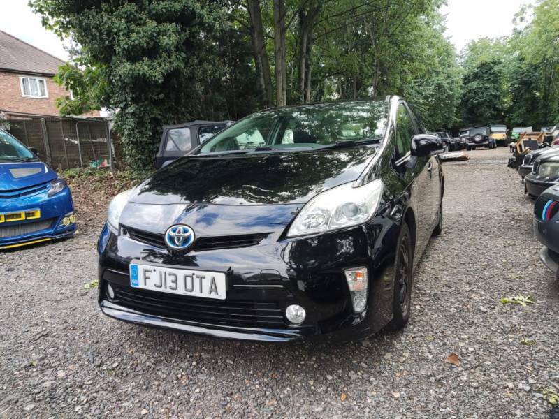 Toyota Prius 1.8 Vvti T3 Cvt - 2013 13 FJ13OTA Black #6