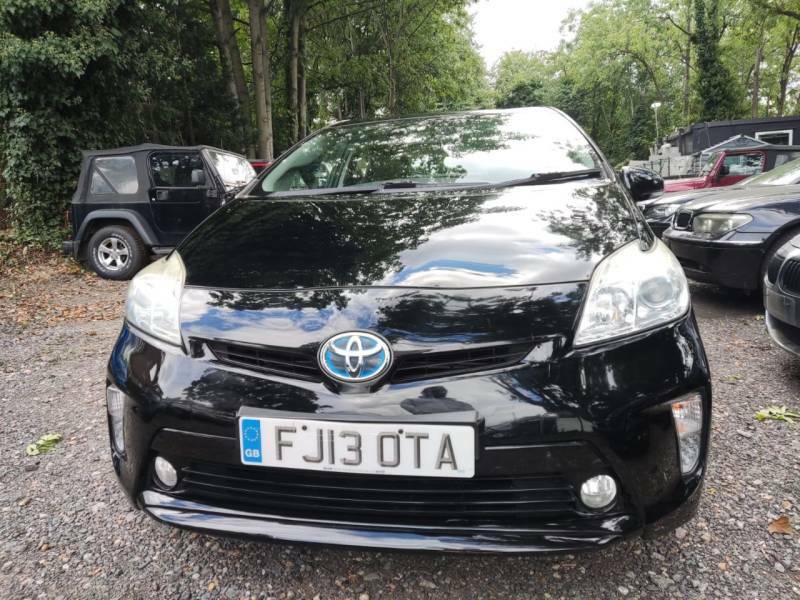 Toyota Prius 1.8 Vvti T3 Cvt - 2013 13 FJ13OTA Black #4