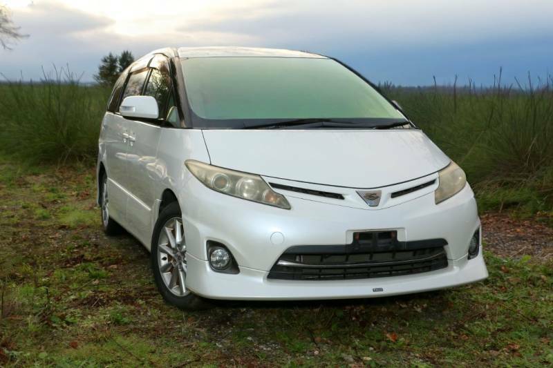 Toyota Estima Aeras - 2009 09 White