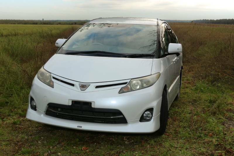 Toyota Estima Aeras - 2009 09 White #2